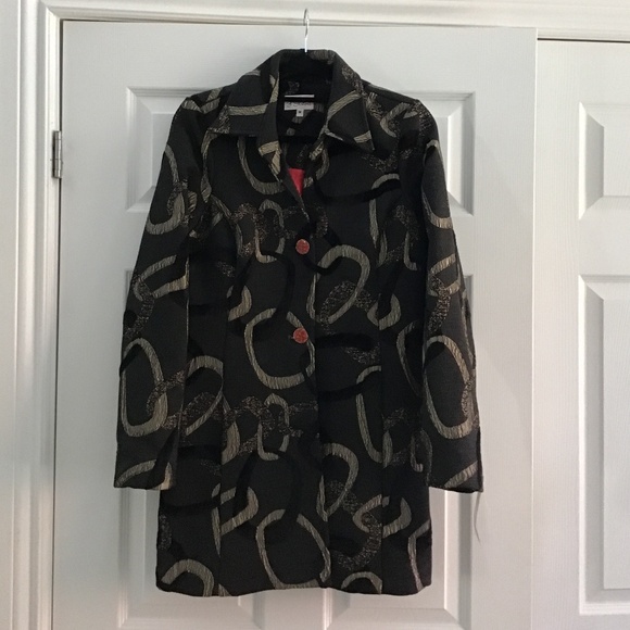 Fabulous 3/4 length black/dark gold brocade textured coat size M - Picture 1 of 9